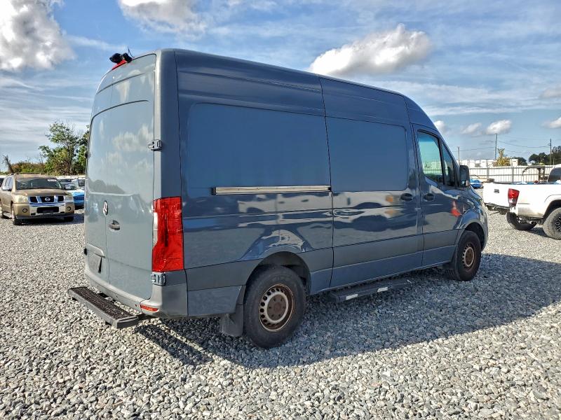 Фото 3 - MERCEDES-BENZ SPRINTER