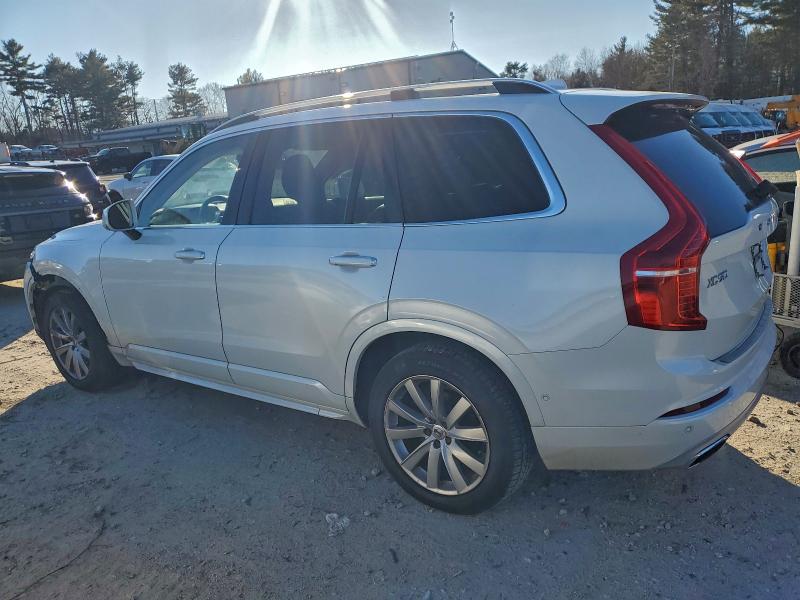 Фото 2 - VOLVO XC90