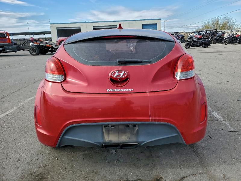 Фото 6 - HYUNDAI VELOSTER