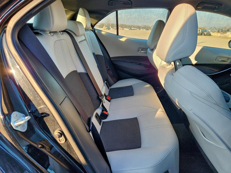 Фото 10 - TOYOTA COROLLA