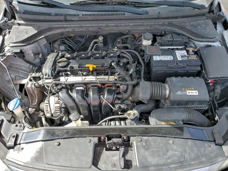 Фото 11 - HYUNDAI ELANTRA