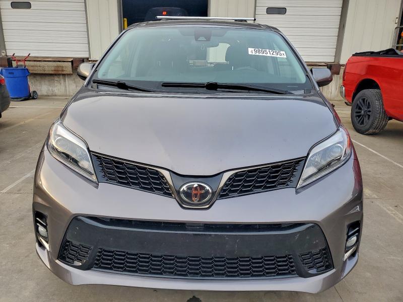 Фото 5 - TOYOTA SIENNA