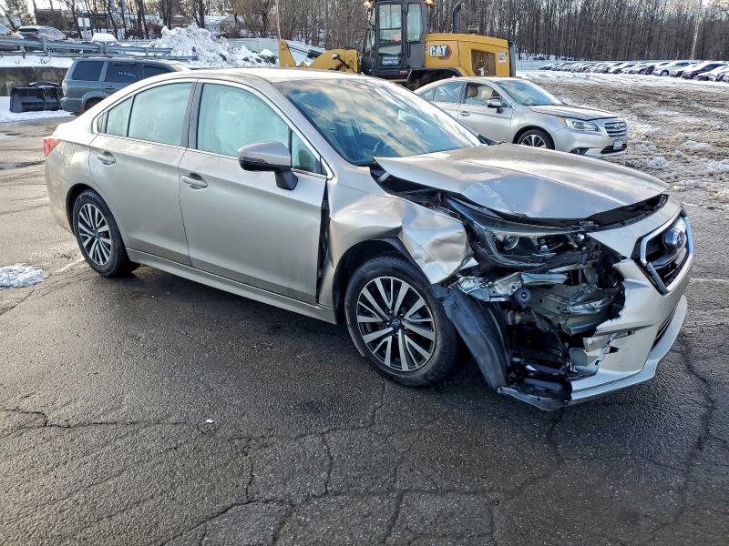 Фото 4 - SUBARU LEGACY