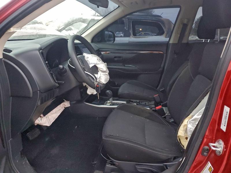 Фото 7 - MITSUBISHI OUTLANDER