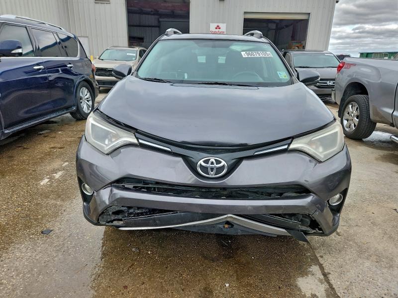 Фото 5 - TOYOTA RAV4