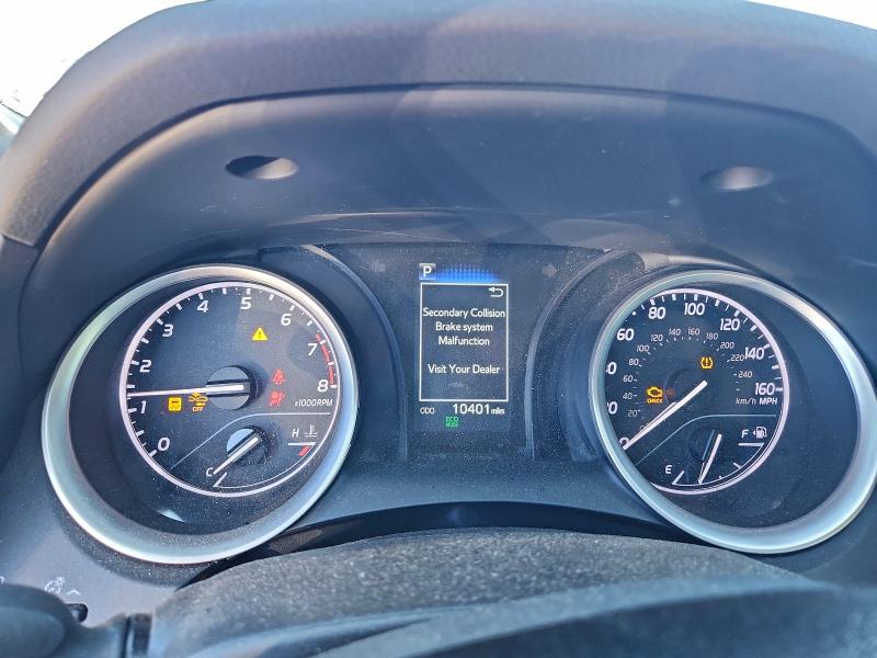 Фото 9 - TOYOTA CAMRY