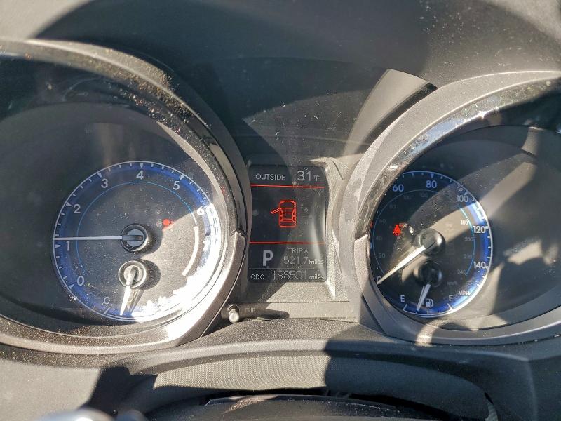 Фото 9 - TOYOTA COROLLA