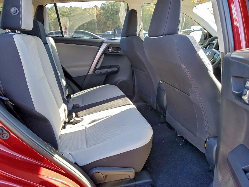 Фото 11 - TOYOTA RAV4