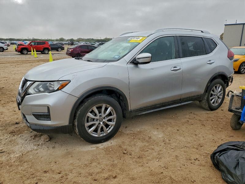 Фото 1 - NISSAN ROGUE