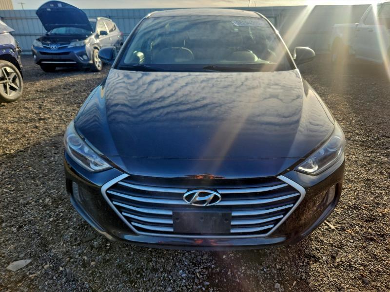 Фото 5 - HYUNDAI ELANTRA