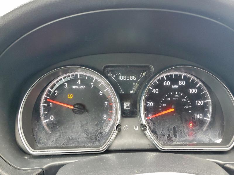 Фото 9 - NISSAN VERSA