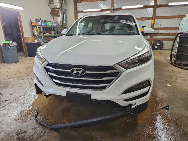 Фото 5 - HYUNDAI TUCSON