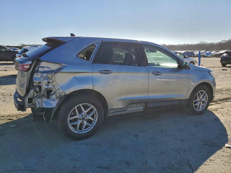 Фото 3 - FORD EDGE