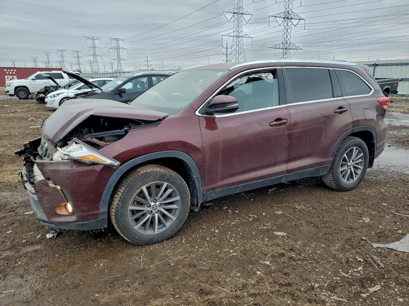 Фото 1 - TOYOTA HIGHLANDER