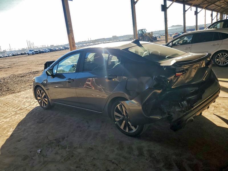 Фото 2 - NISSAN VERSA