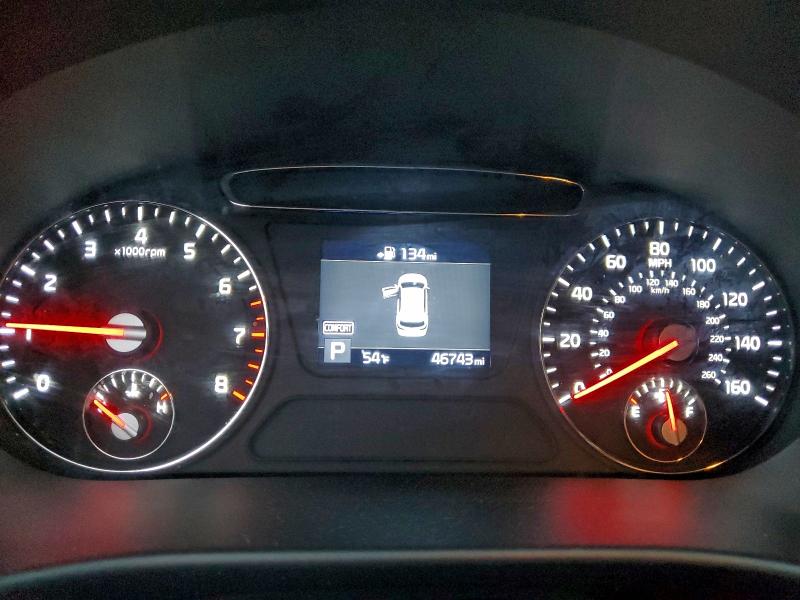 Фото 9 - KIA SORENTO