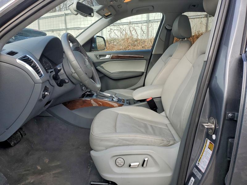 Фото 7 - AUDI Q5