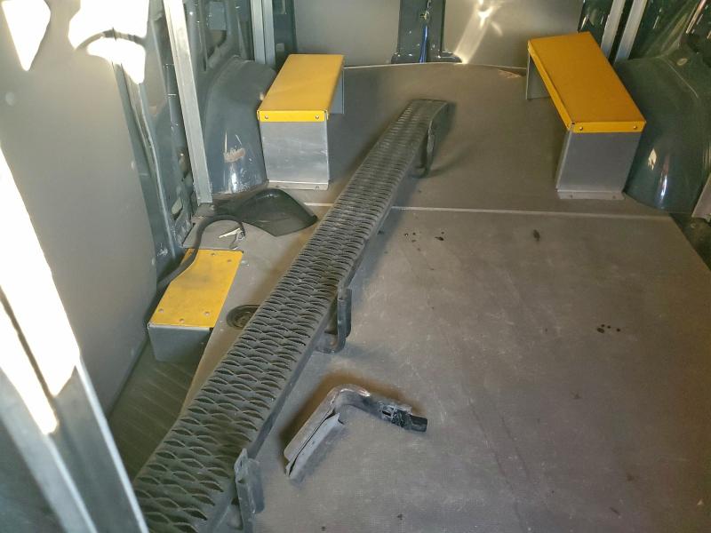 MERCEDES-BENZ SPRINTER 2018 VIN WD3PE7CD9JP625815