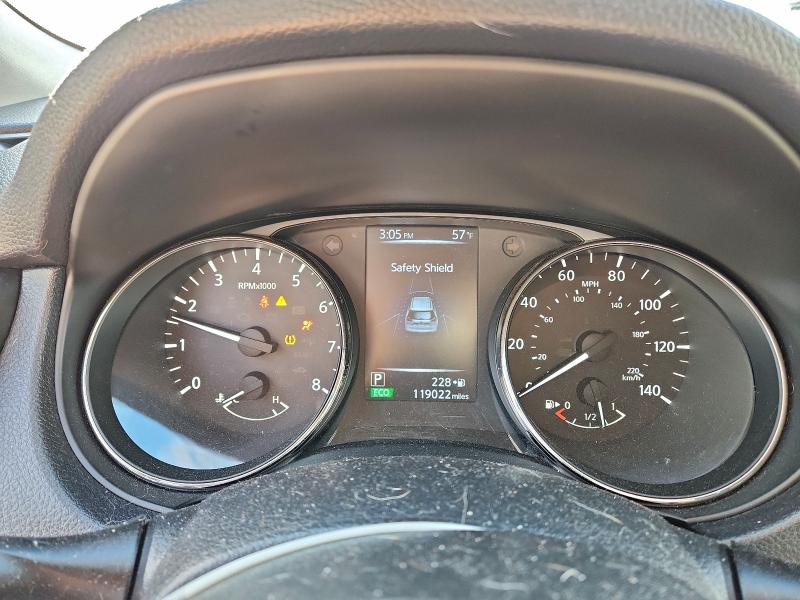 Фото 9 - NISSAN ROGUE