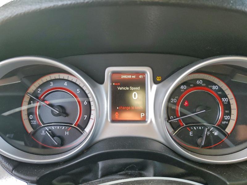 Фото 9 - DODGE JOURNEY