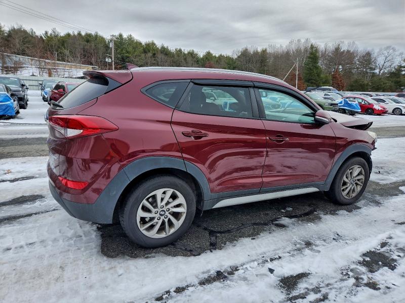 Фото 3 - HYUNDAI TUCSON