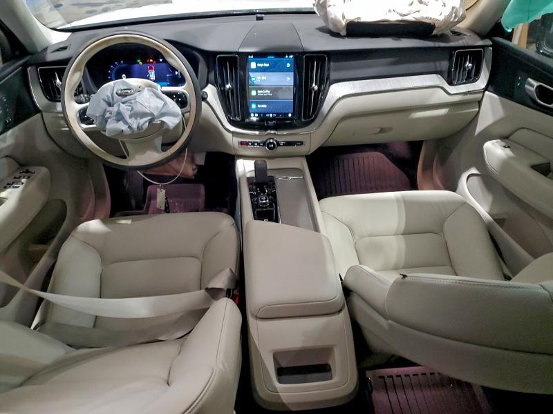 VOLVO XC60 PLUS 2025 VIN YV4M12RC0S1016149