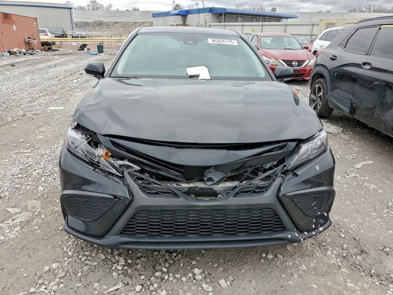 Фото 5 - TOYOTA CAMRY