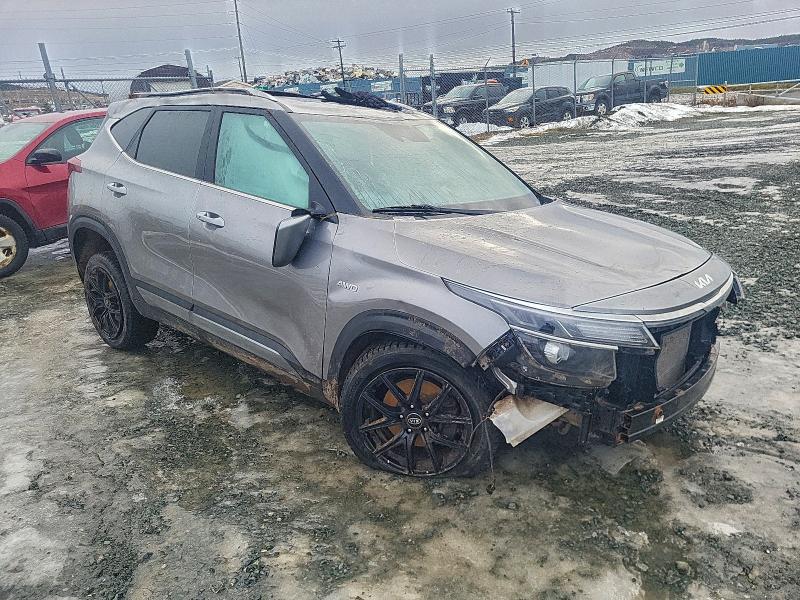 Фото 4 - KIA SELTOS