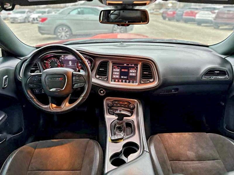 Фото 9 - DODGE CHALLENGER