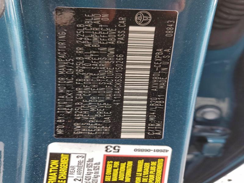 Фото 13 - TOYOTA CAMRY