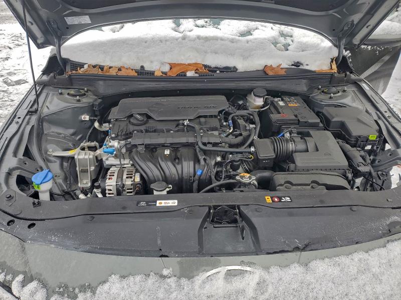 Фото 11 - HYUNDAI ELANTRA