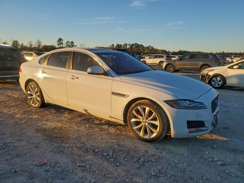 Фото 4 - JAGUAR XF