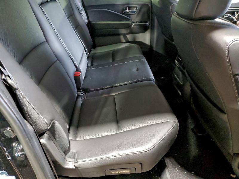 Фото 10 - HONDA RIDGELINE