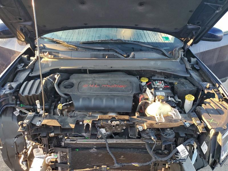 Фото 12 - JEEP COMPASS