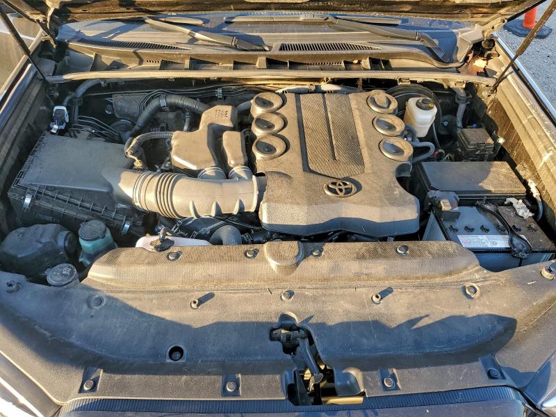 Фото 11 - TOYOTA 4RUNNER