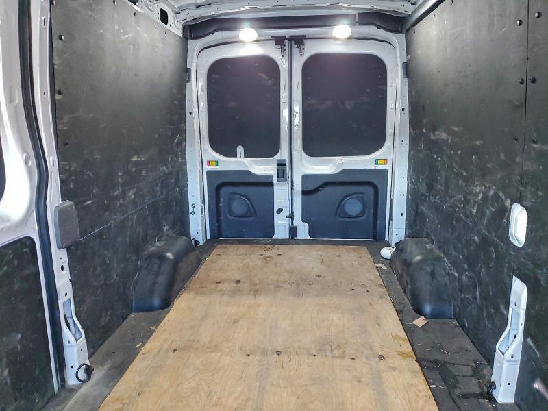 Фото 10 - FORD TRANSIT