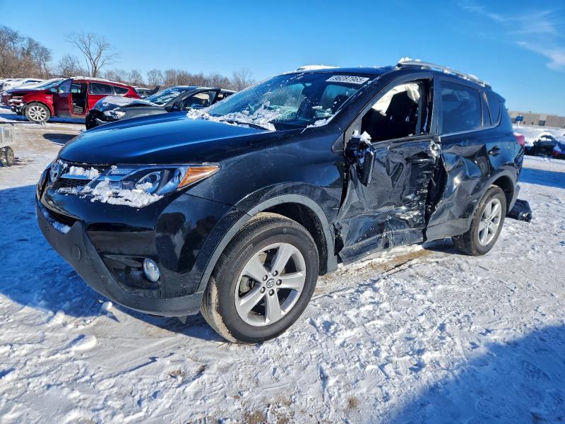 Фото 1 - TOYOTA RAV4