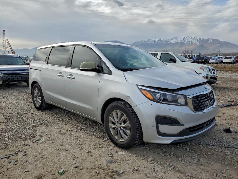 Фото 4 - KIA SEDONA