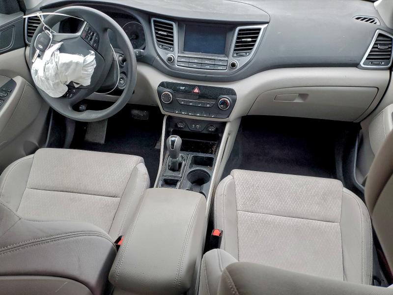 Фото 8 - HYUNDAI TUCSON