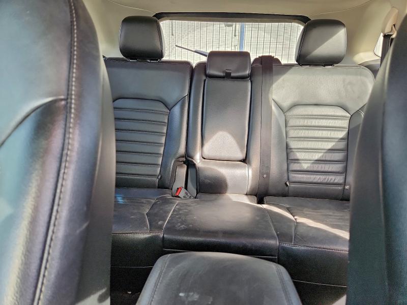 Фото 10 - FORD EDGE