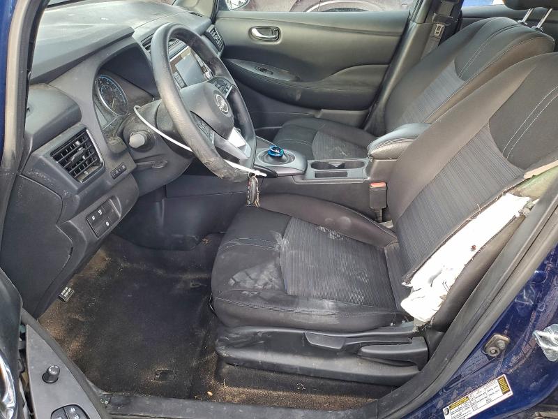 Фото 7 - NISSAN LEAF