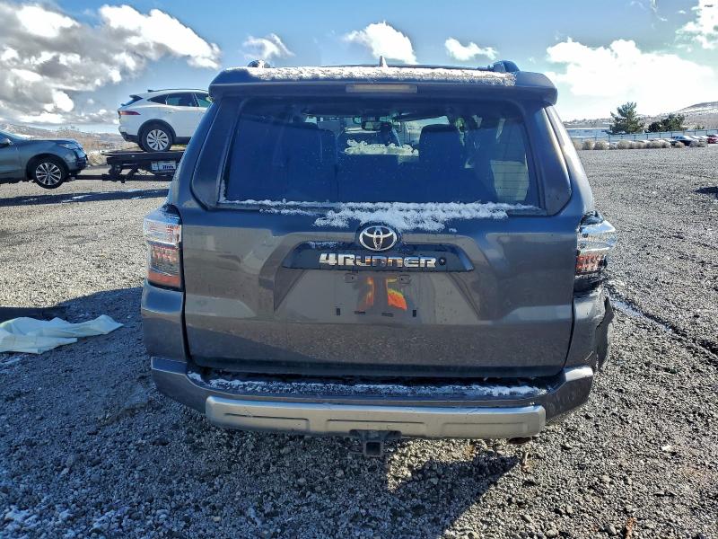 Фото 6 - TOYOTA 4RUNNER