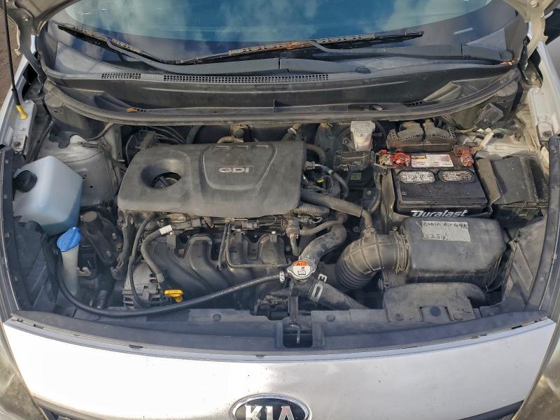 Фото 11 - KIA RIO