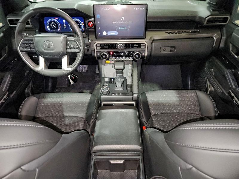 Фото 8 - TOYOTA TACOMA