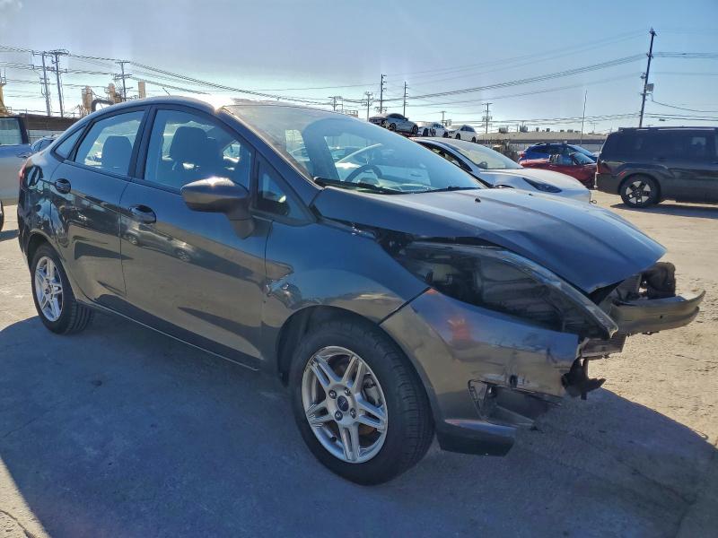 Фото 4 - FORD FIESTA