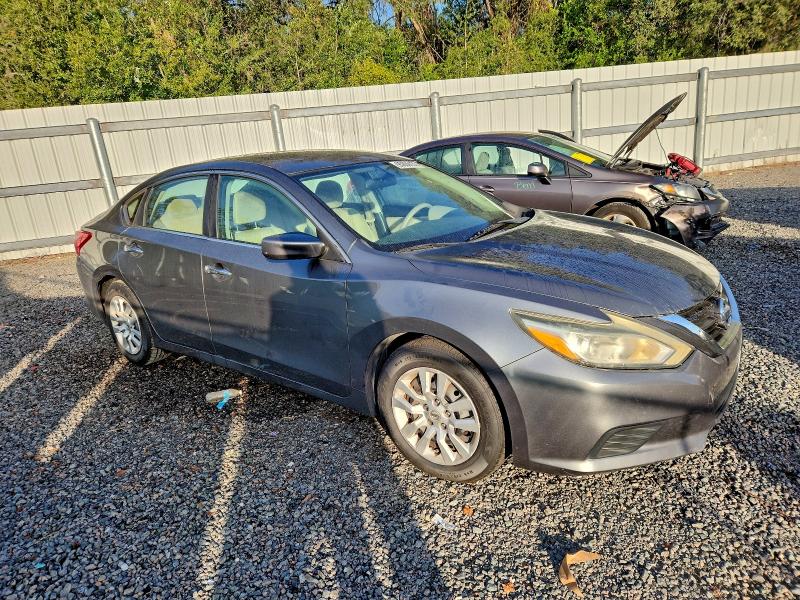 Фото 4 - NISSAN ALTIMA