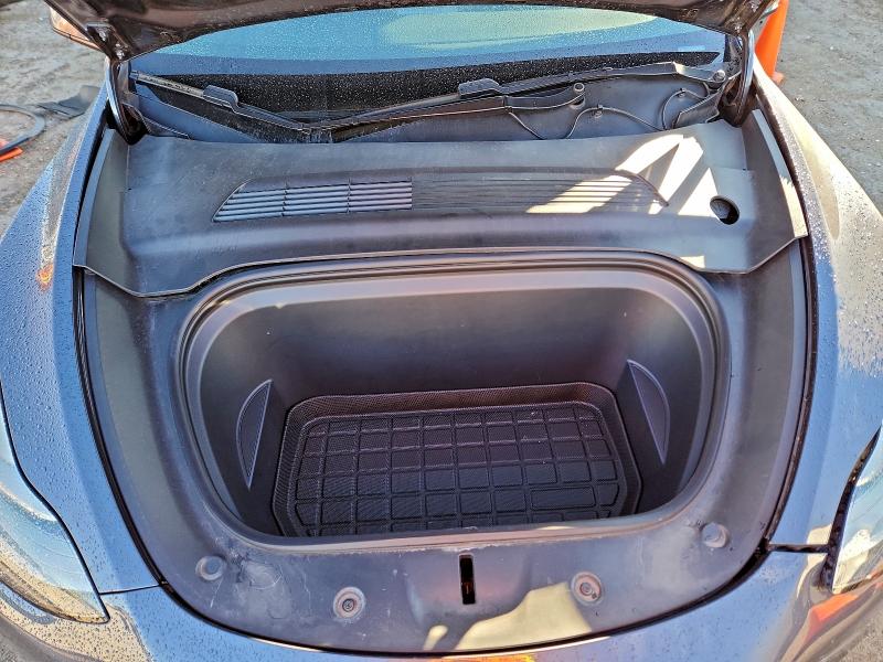 Фото 11 - TESLA MODEL Y