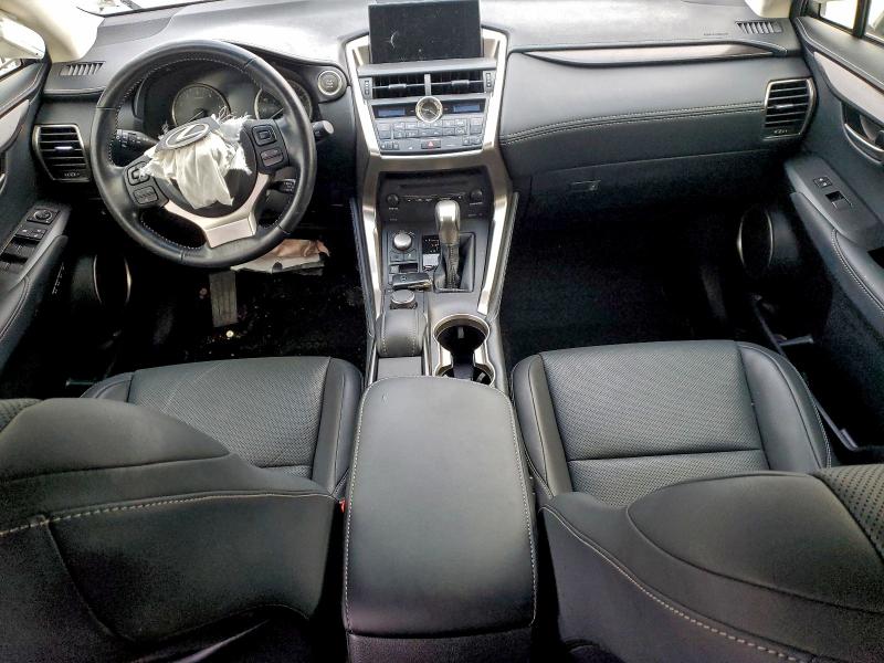 Фото 8 - LEXUS NX