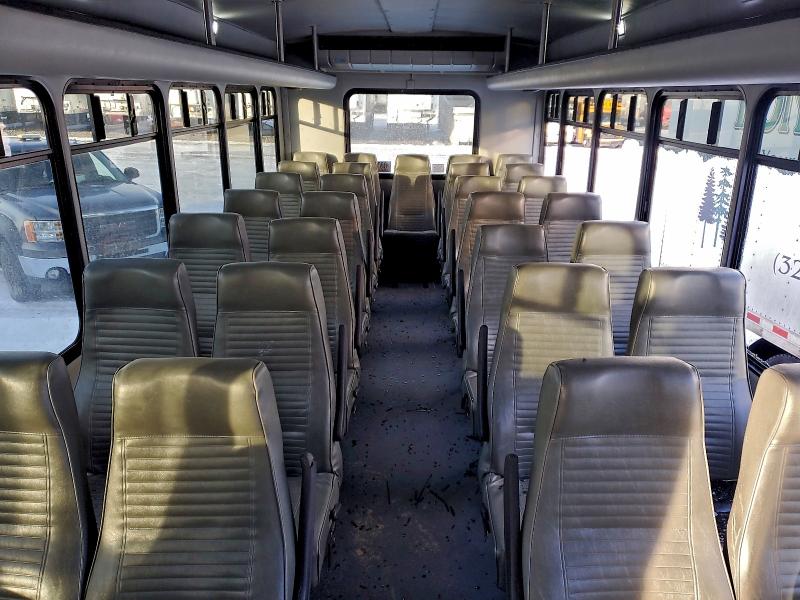 Фото 11 - FORD F550