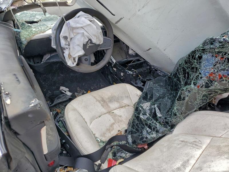 Фото 8 - TESLA MODEL 3